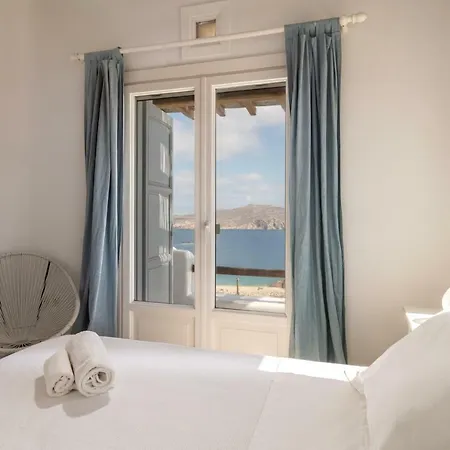 Summer Mood Agios Sostis (Mykonos)